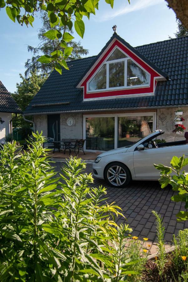 Ferienhaus Goermer Mit Wasserbett Schmolln  Экстерьер фото